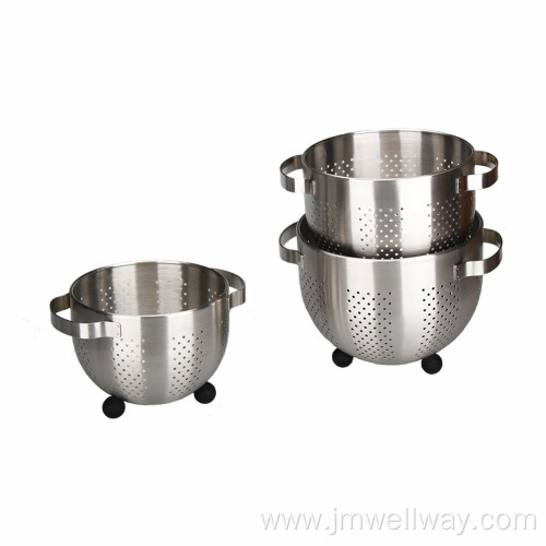 Stainless Steel Colander With The Silicone Leg